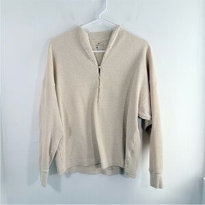 Nike Yoga Statement Clean Cover Up Cream Long Sleeve Waffle Knit Shirt Medium